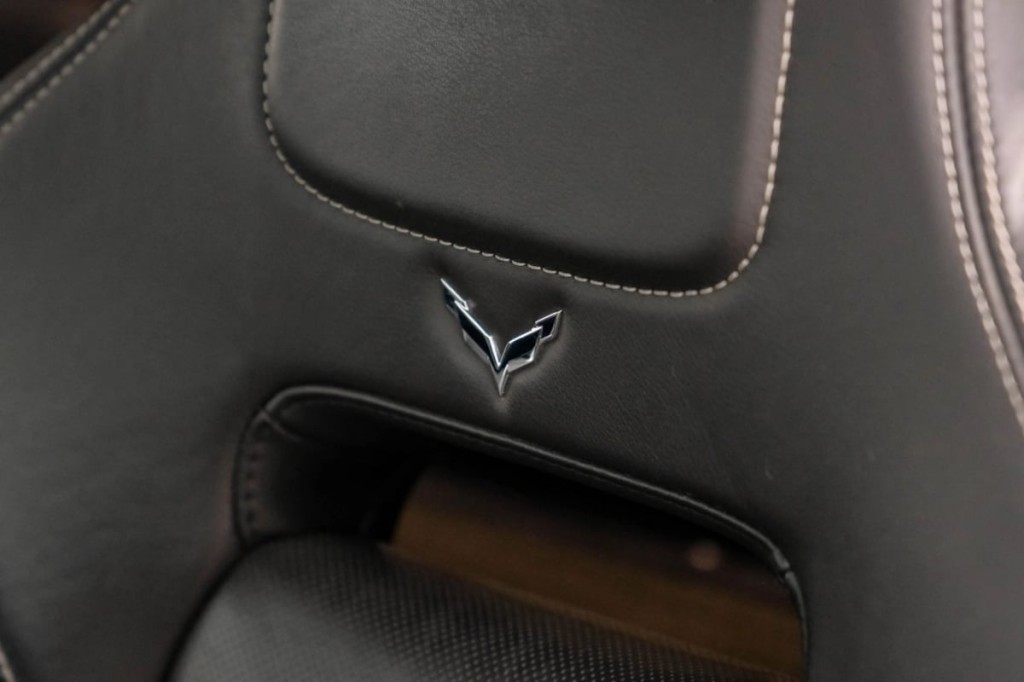 2014 Chevrolet Corvette Image 38