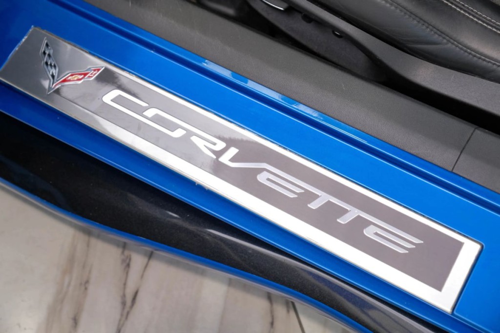 2014 Chevrolet Corvette Image 39