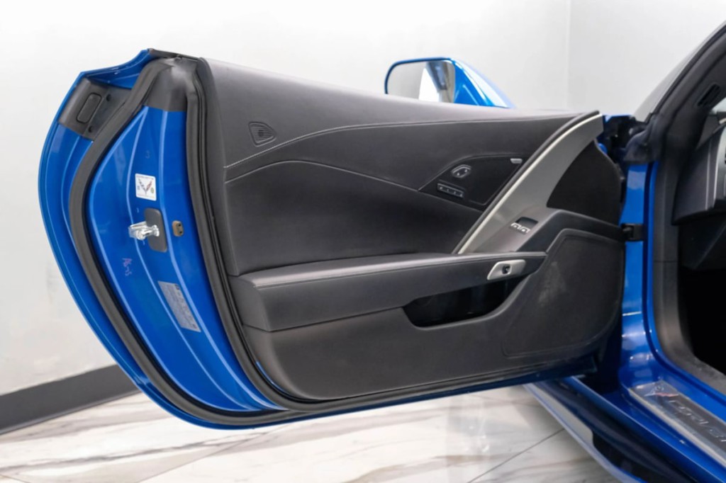 2014 Chevrolet Corvette Image 44