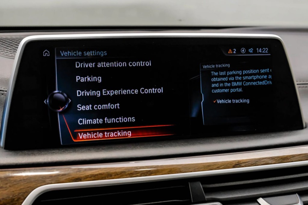 2016 BMW 7 Series Image 39