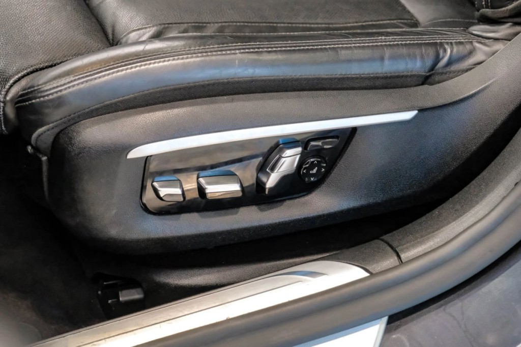 2016 BMW 7 Series Image 41