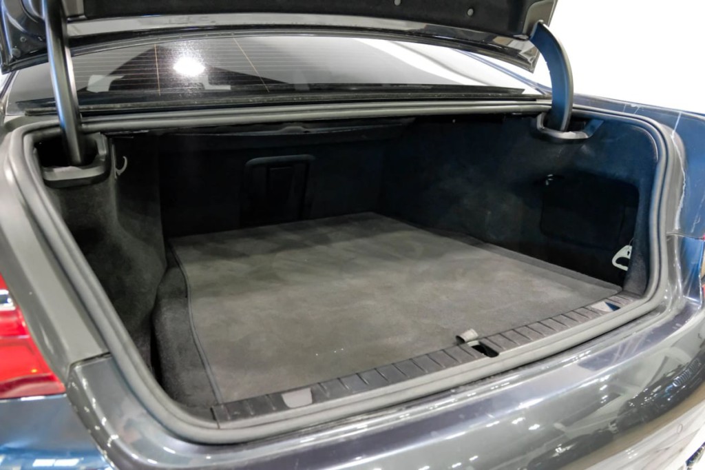 2016 BMW 7 Series Image 65