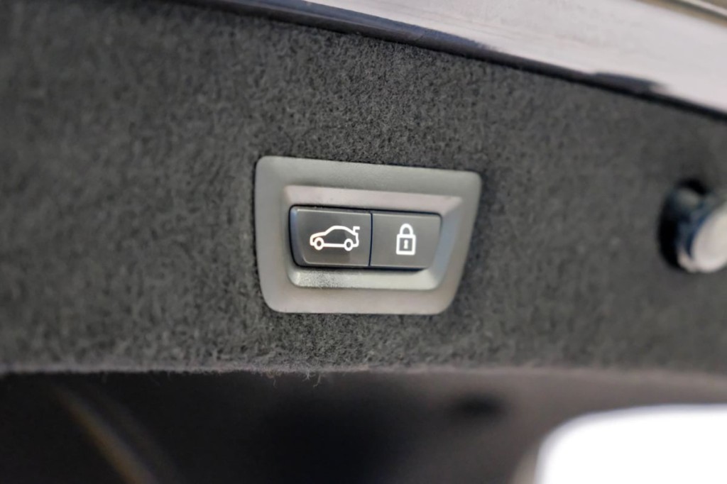 2016 BMW 7 Series Image 66