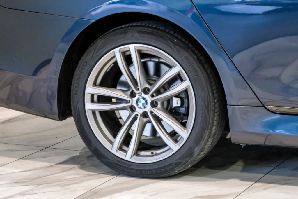 2016 BMW 7 Series Image 67