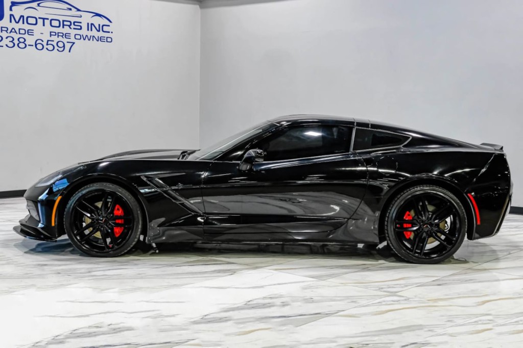2014 Chevrolet Corvette Image 12