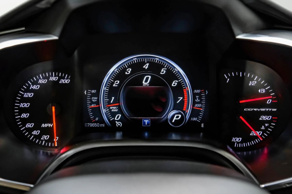 2014 Chevrolet Corvette Image 18