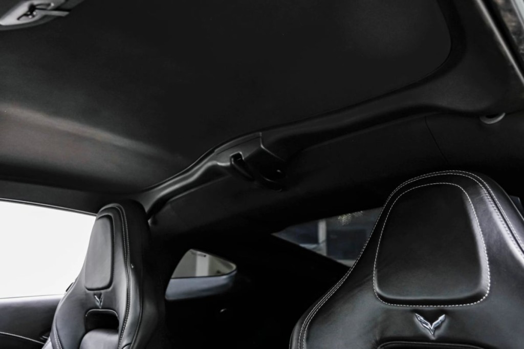 2014 Chevrolet Corvette Image 21