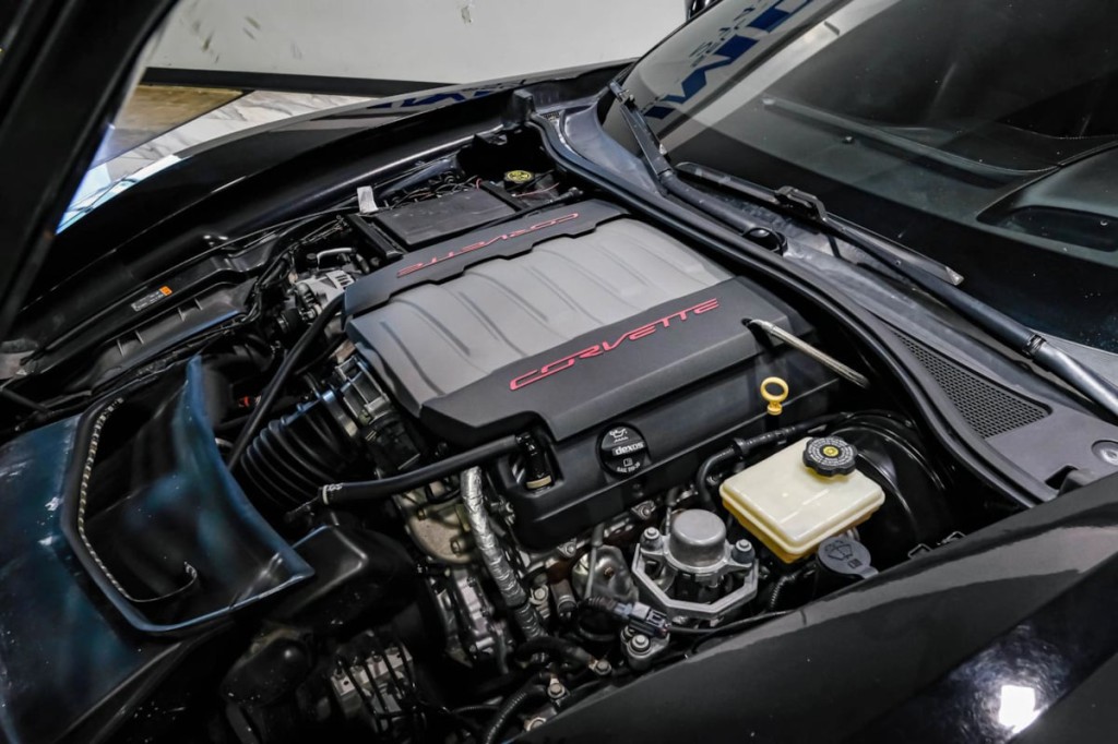 2014 Chevrolet Corvette Image 39