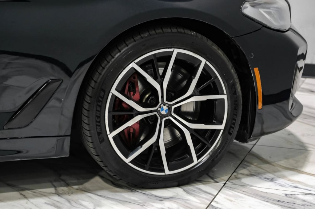 2021 BMW 5 Series Image 53