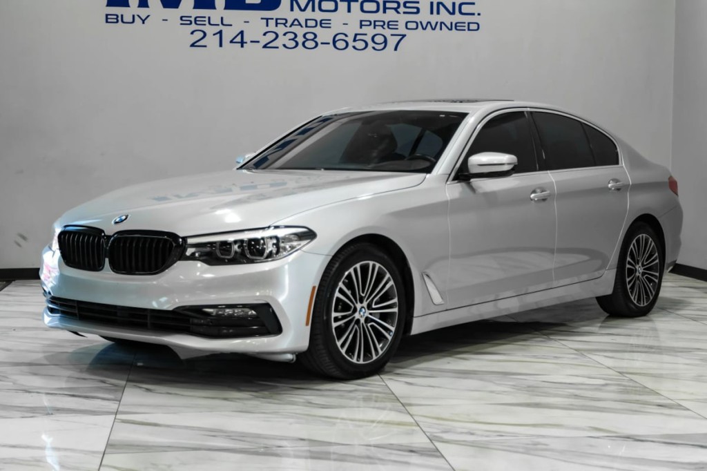 2017 BMW 5 Series Image 2
