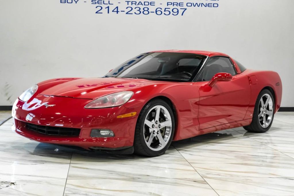 2006 Chevrolet Corvette Image 2