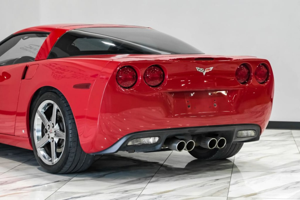 2006 Chevrolet Corvette Image 12
