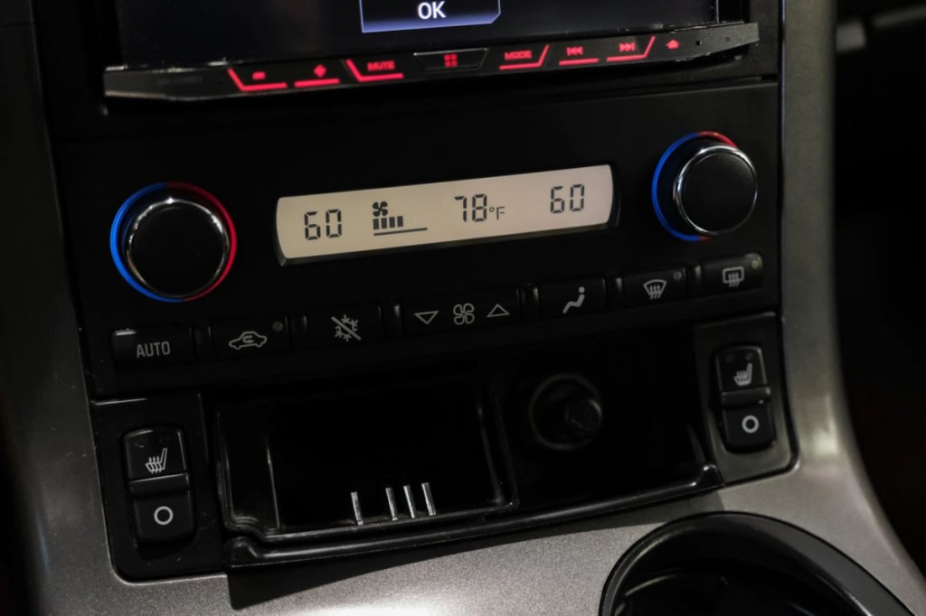 2006 Chevrolet Corvette Image 17