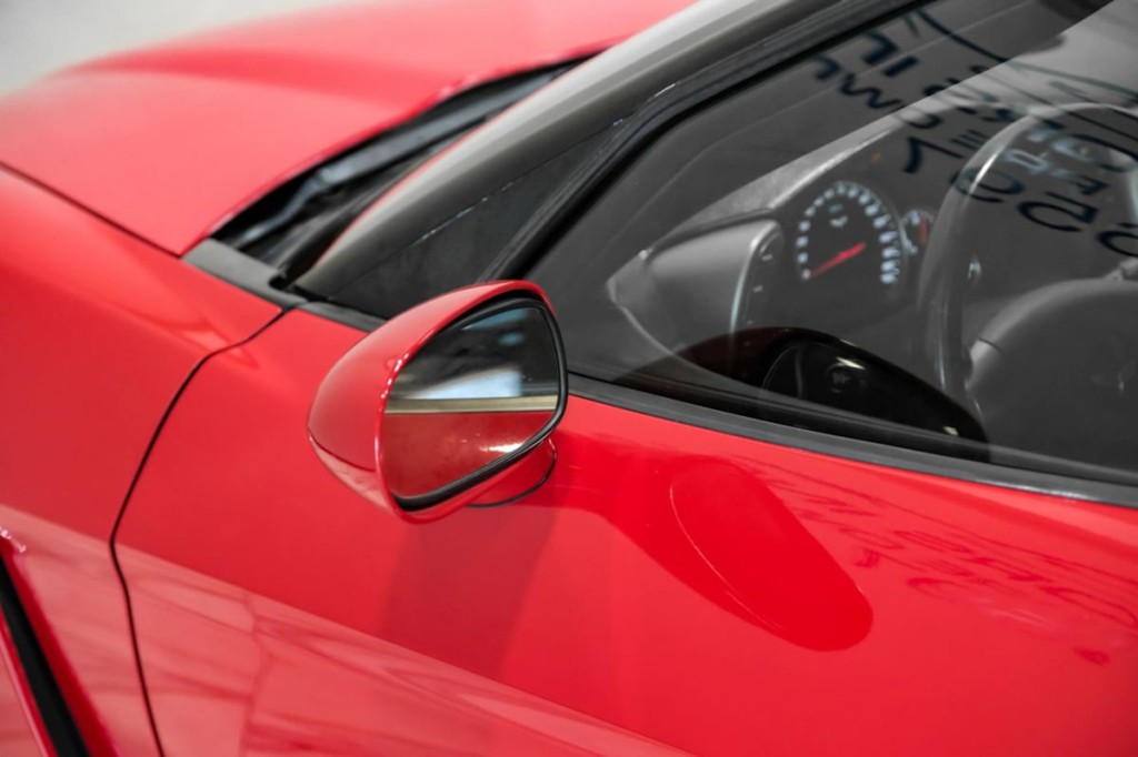 2006 Chevrolet Corvette Image 25
