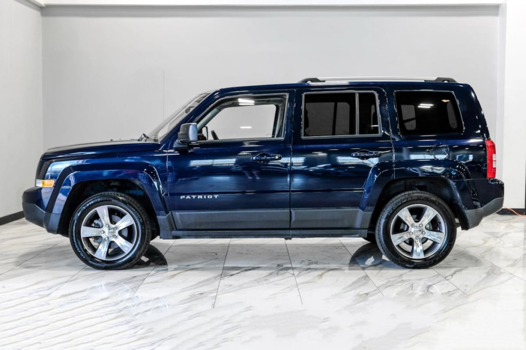 2016 Jeep Patriot Image 13