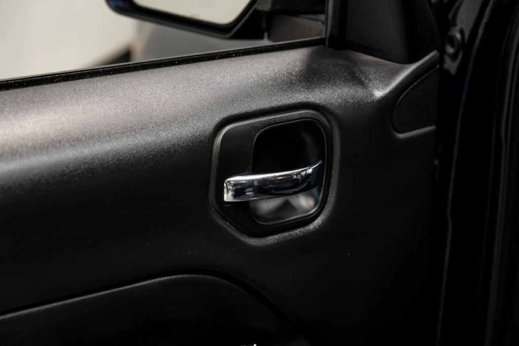 2016 Jeep Patriot Image 37
