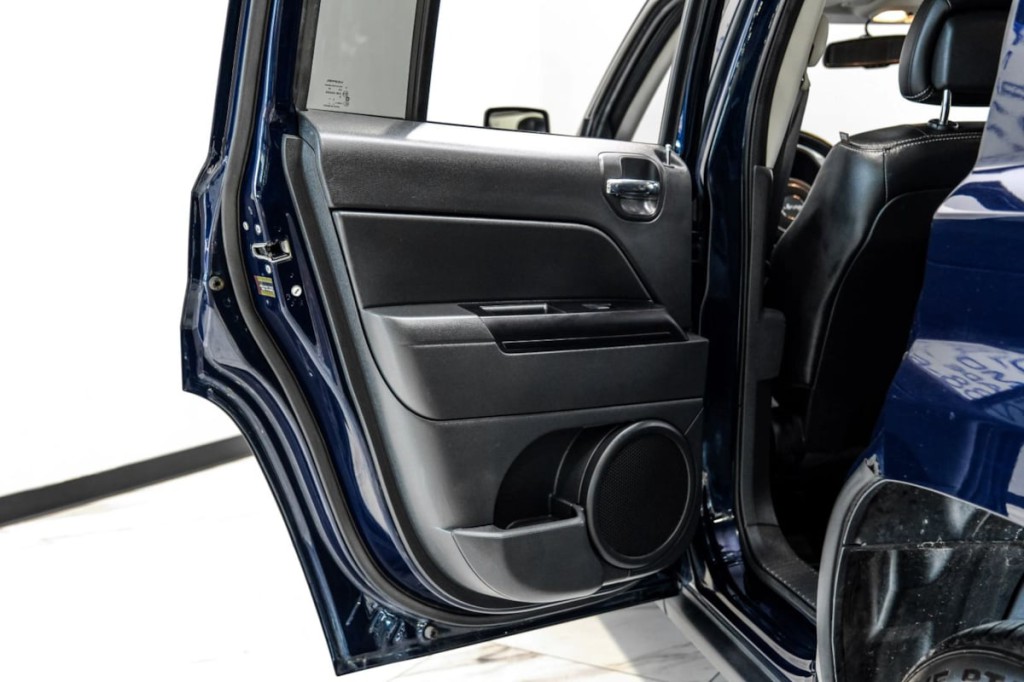 2016 Jeep Patriot Image 40
