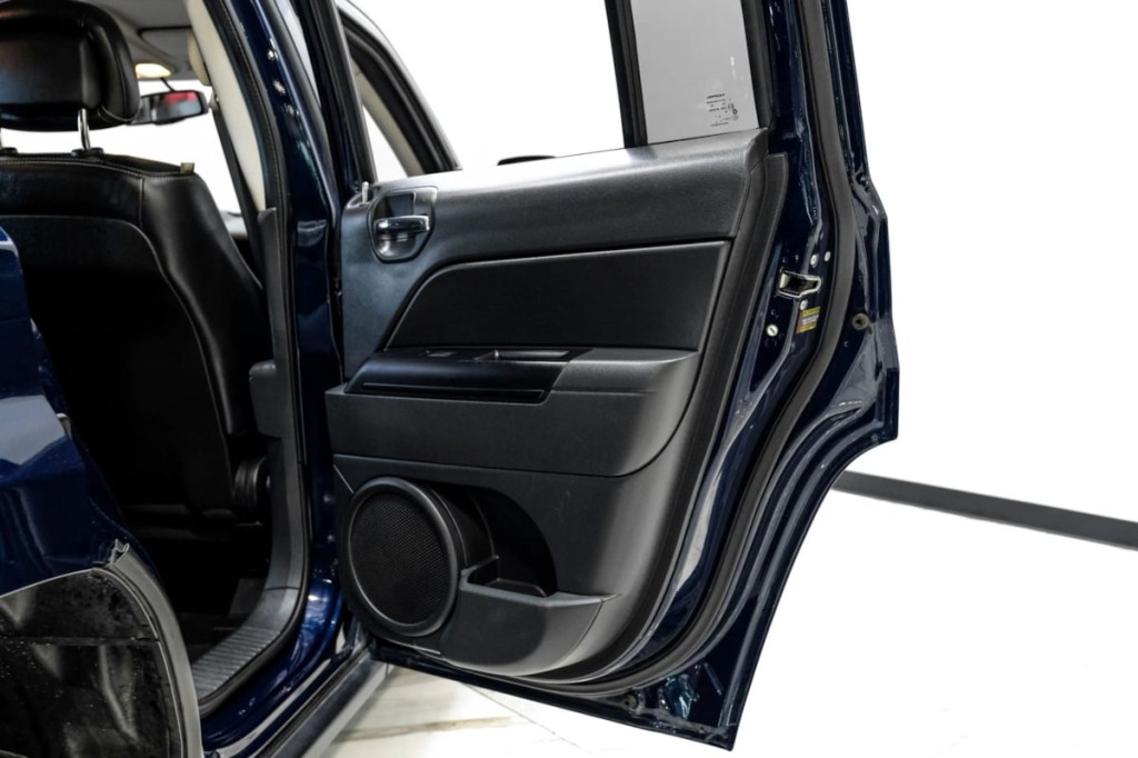 2016 Jeep Patriot Image 41