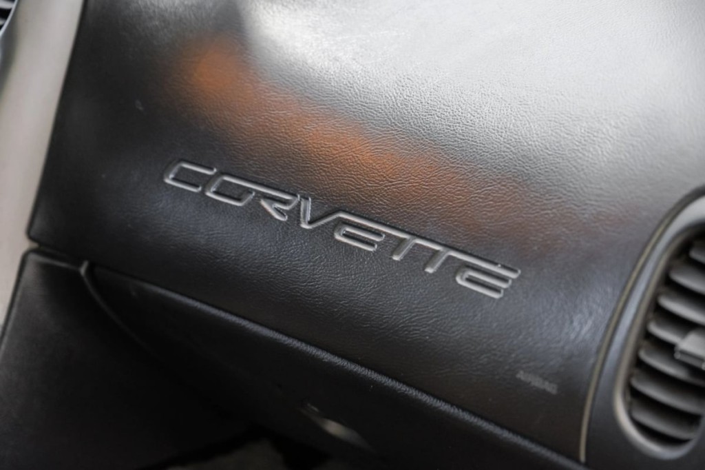 2007 Chevrolet Corvette Image 32