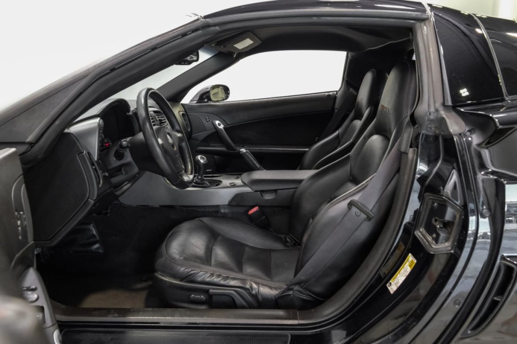 2007 Chevrolet Corvette Image 35