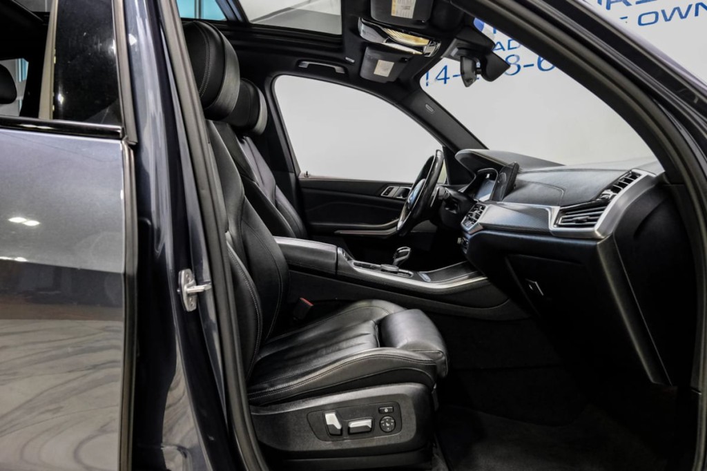 2020 BMW X5 Image 39