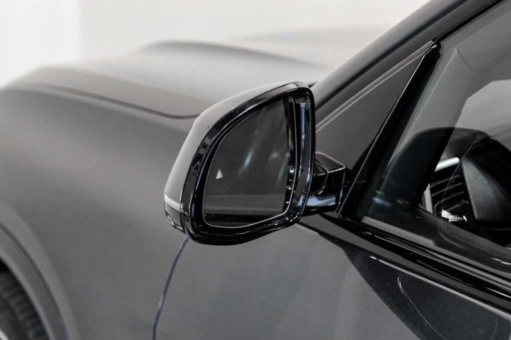 2020 BMW X5 Image 48