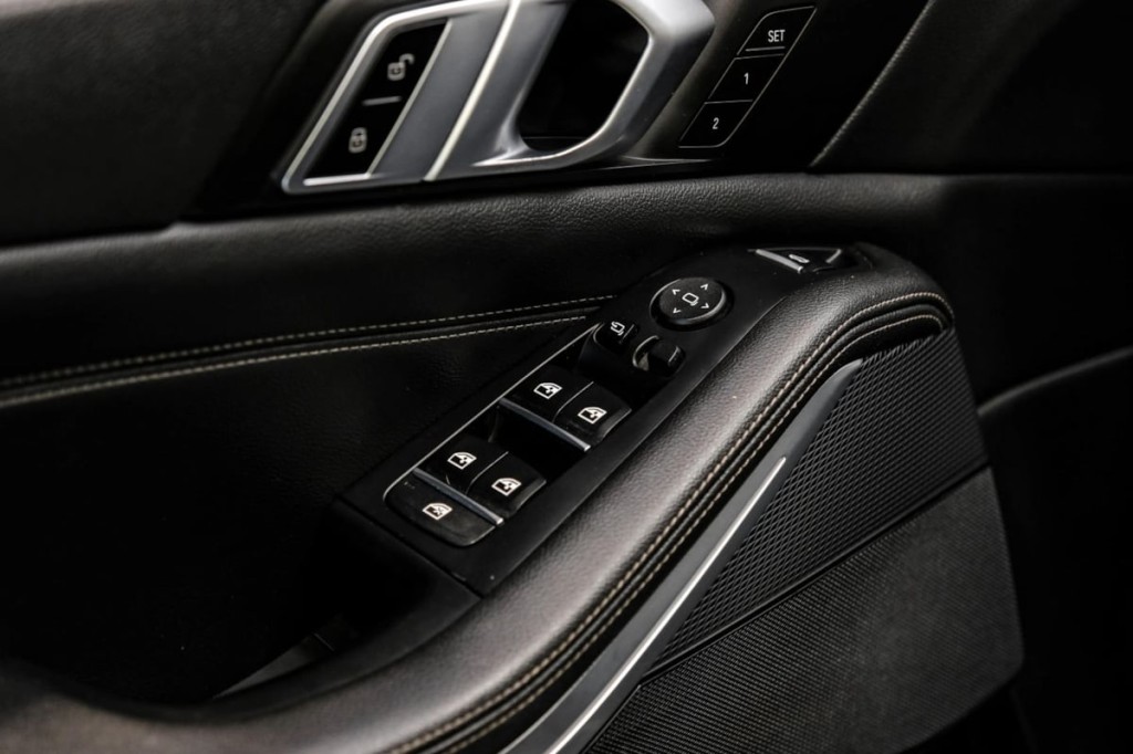 2020 BMW X5 Image 51