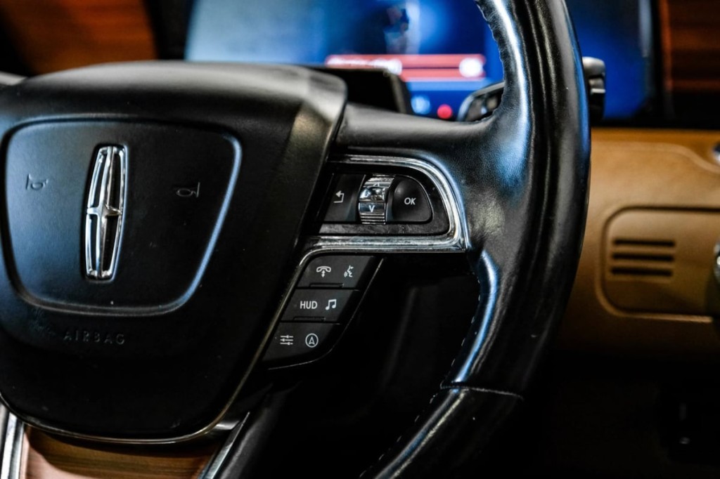 2022 Lincoln Navigator Image 24