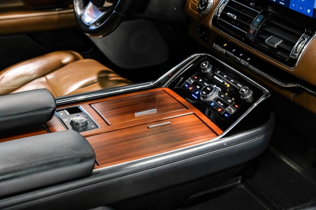 2022 Lincoln Navigator Image 30