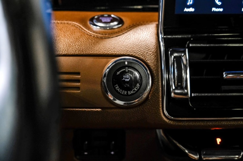2022 Lincoln Navigator Image 35