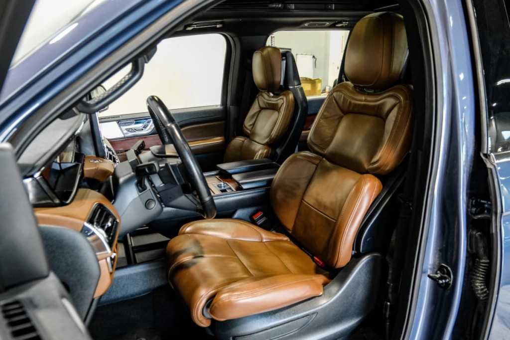 2022 Lincoln Navigator Image 44