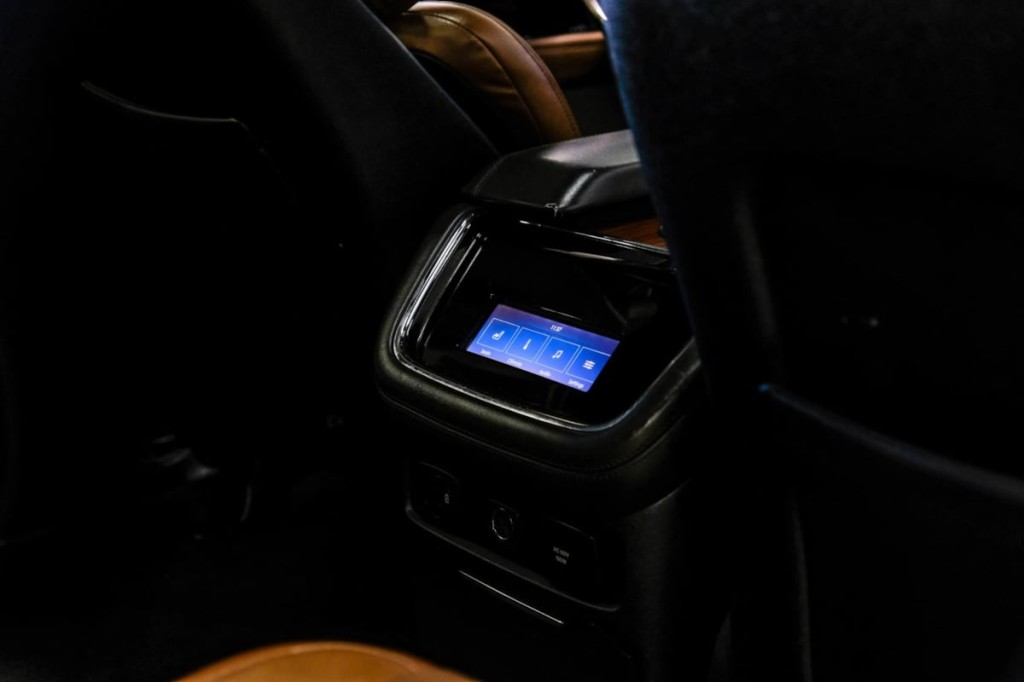 2022 Lincoln Navigator Image 48