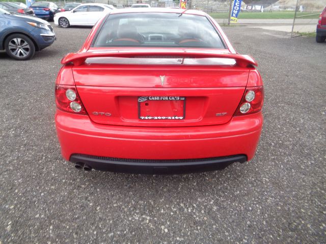 2004 Pontiac GTO Image 7