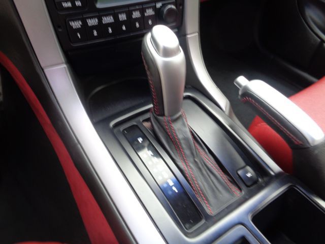 2004 Pontiac GTO Image 21