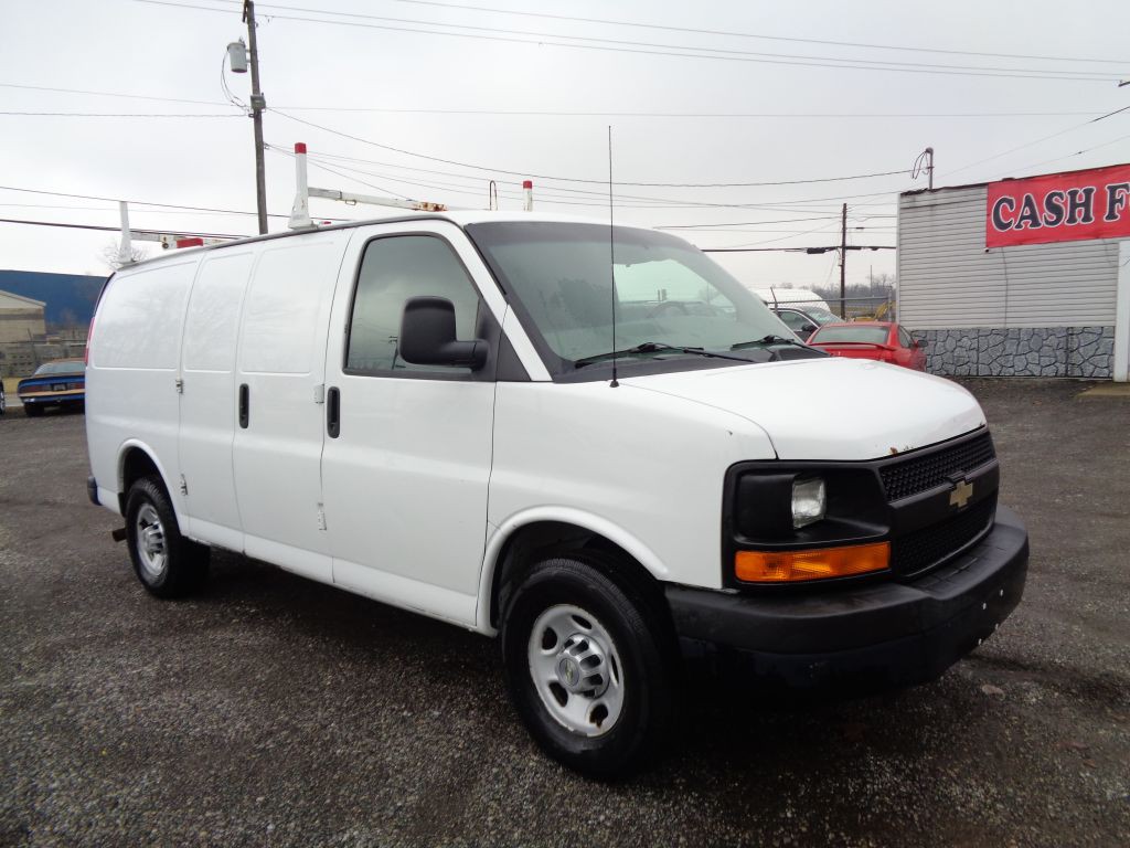 2013 Chevrolet Express Image 7