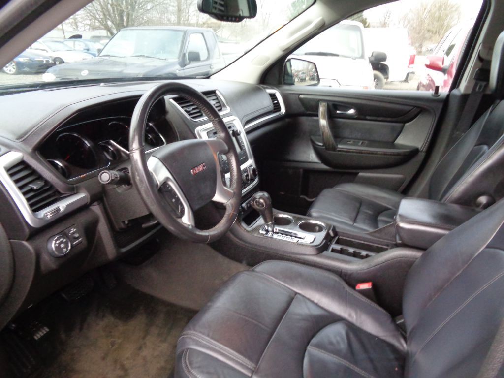 2013 GMC Acadia Image 9