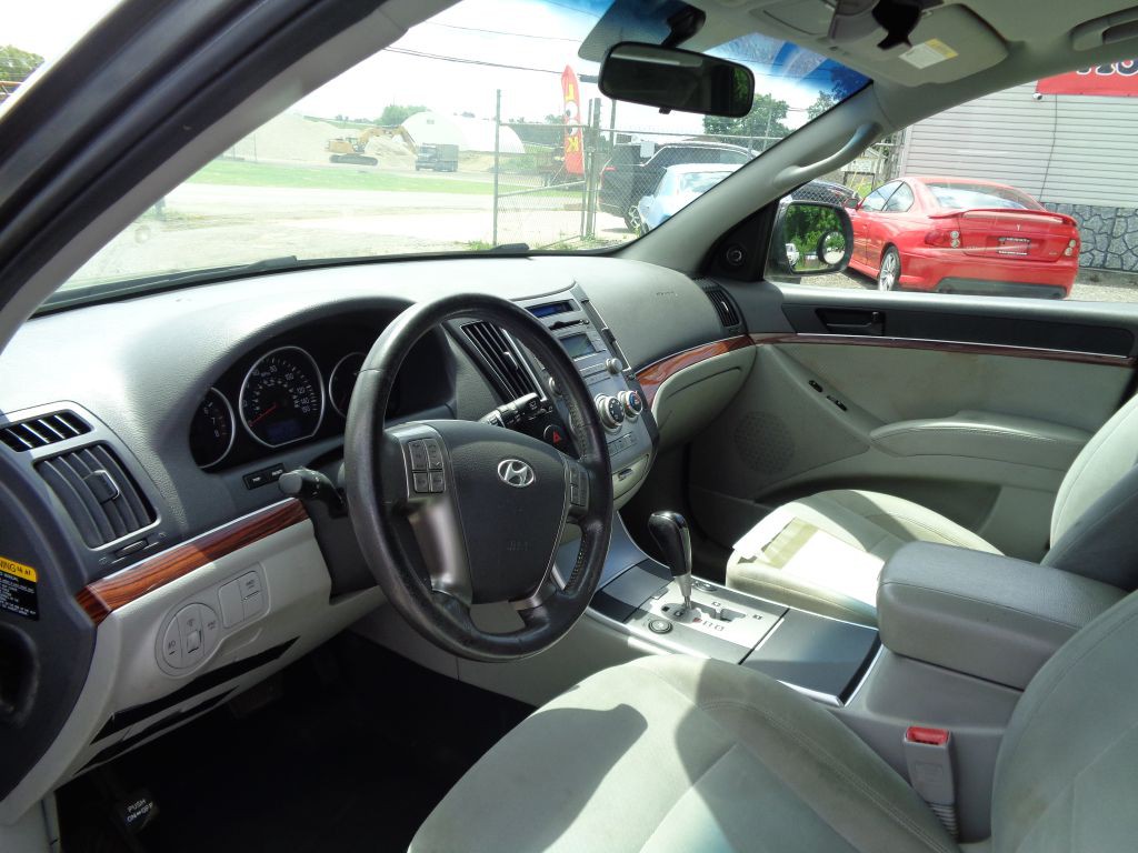 2011 Hyundai Veracruz Image 9