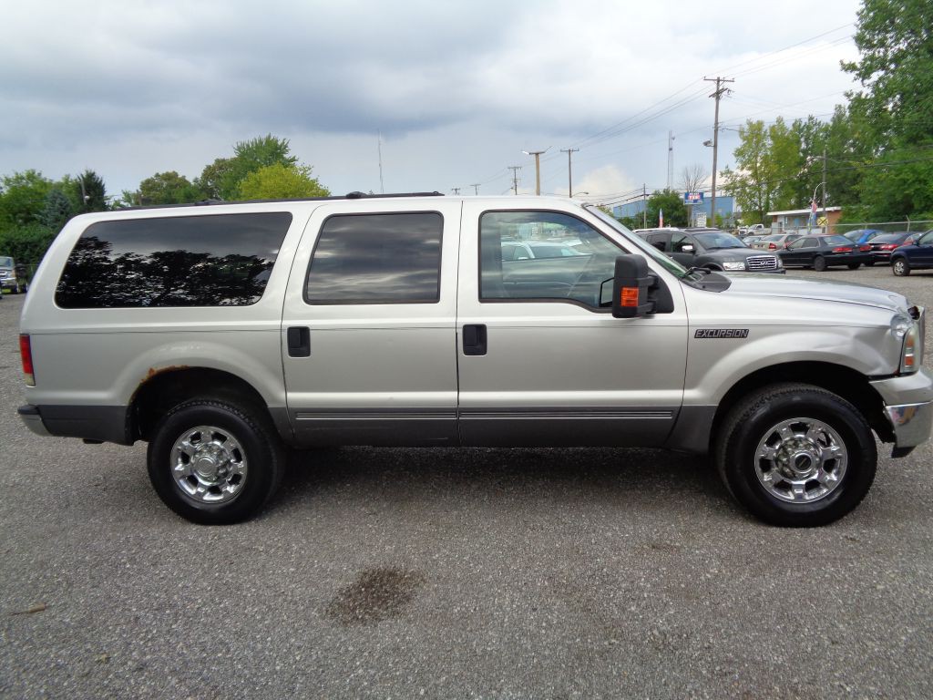 2005 Ford Excursion Image 6