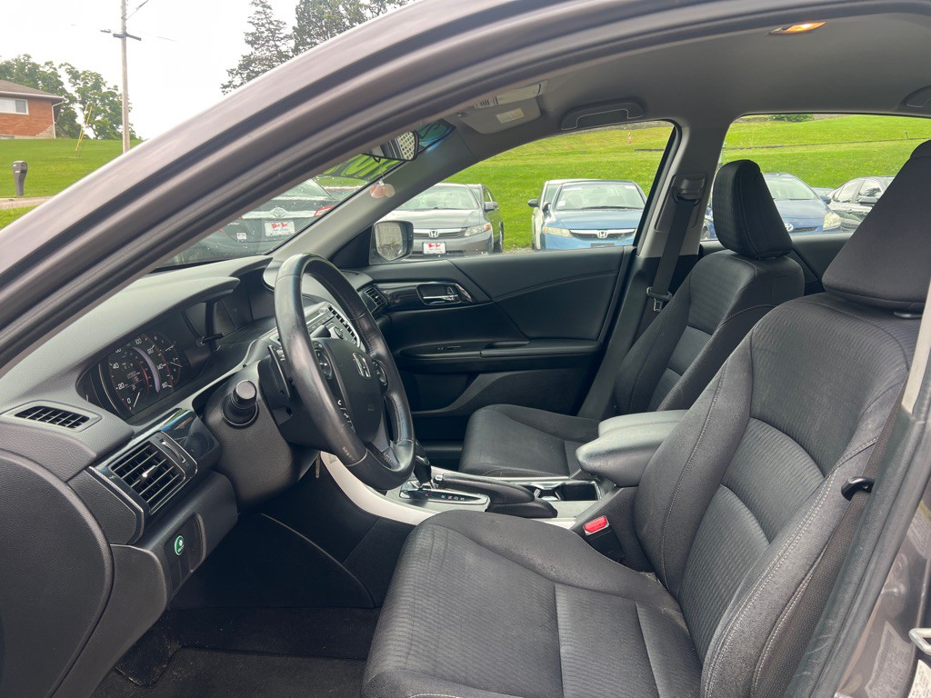 2013 Honda Accord Image 9