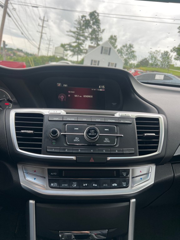 2013 Honda Accord Image 13