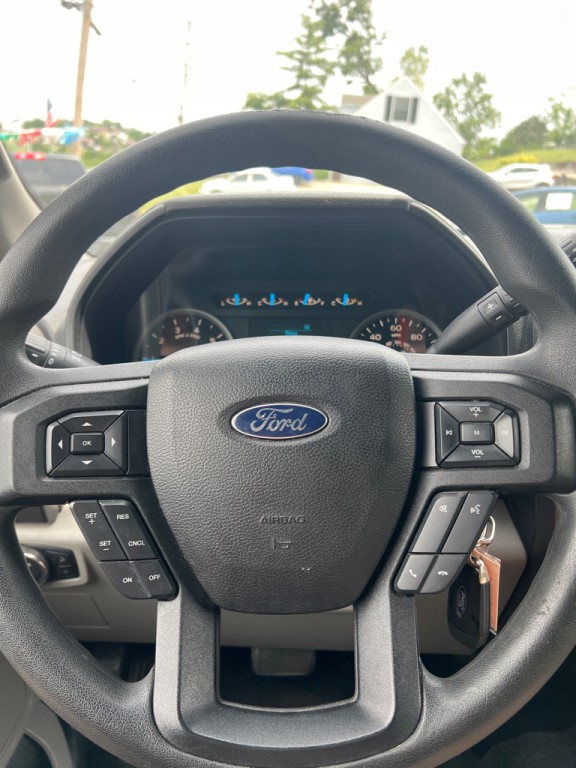 2016 Ford F-150 Image 11