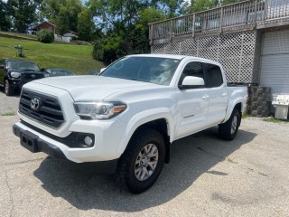 Image for 2016 Toyota Tacoma Double Cab ID: 6710007