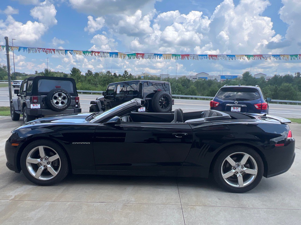 2015 Chevrolet Camaro Image 16