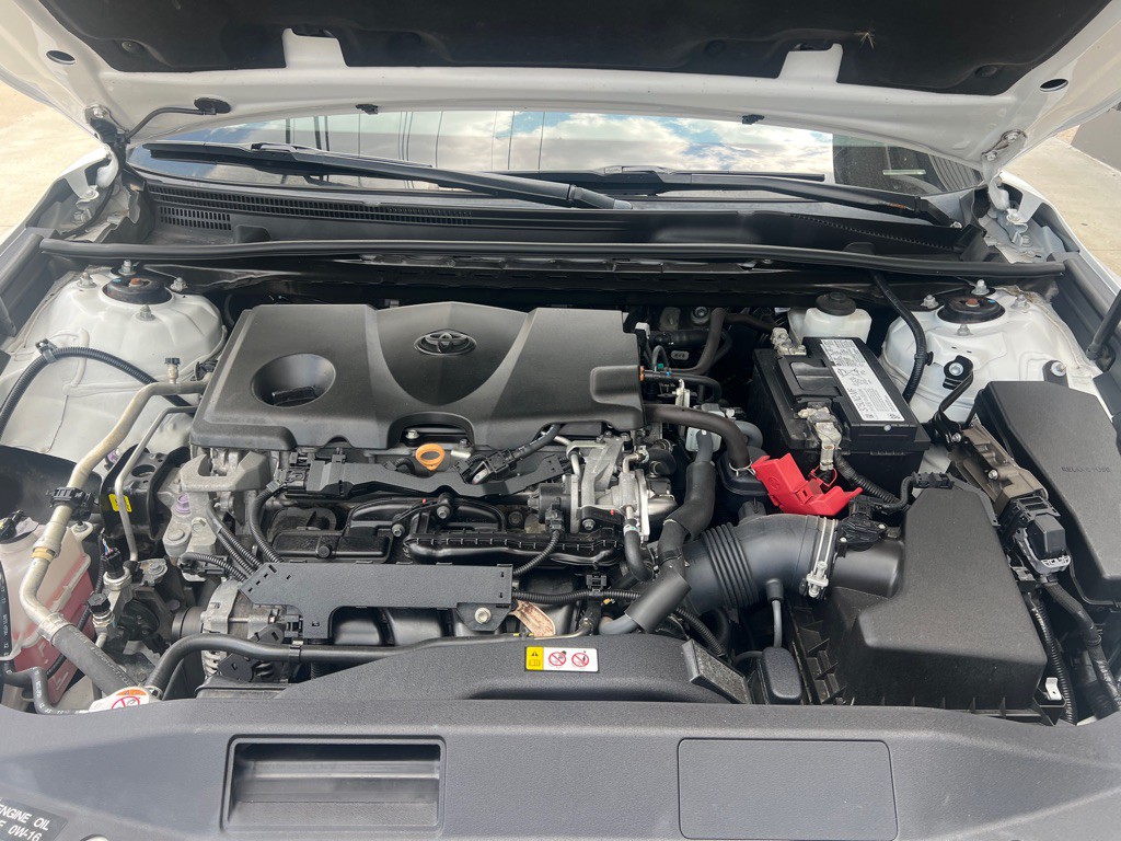 2020 Toyota Camry Image 15