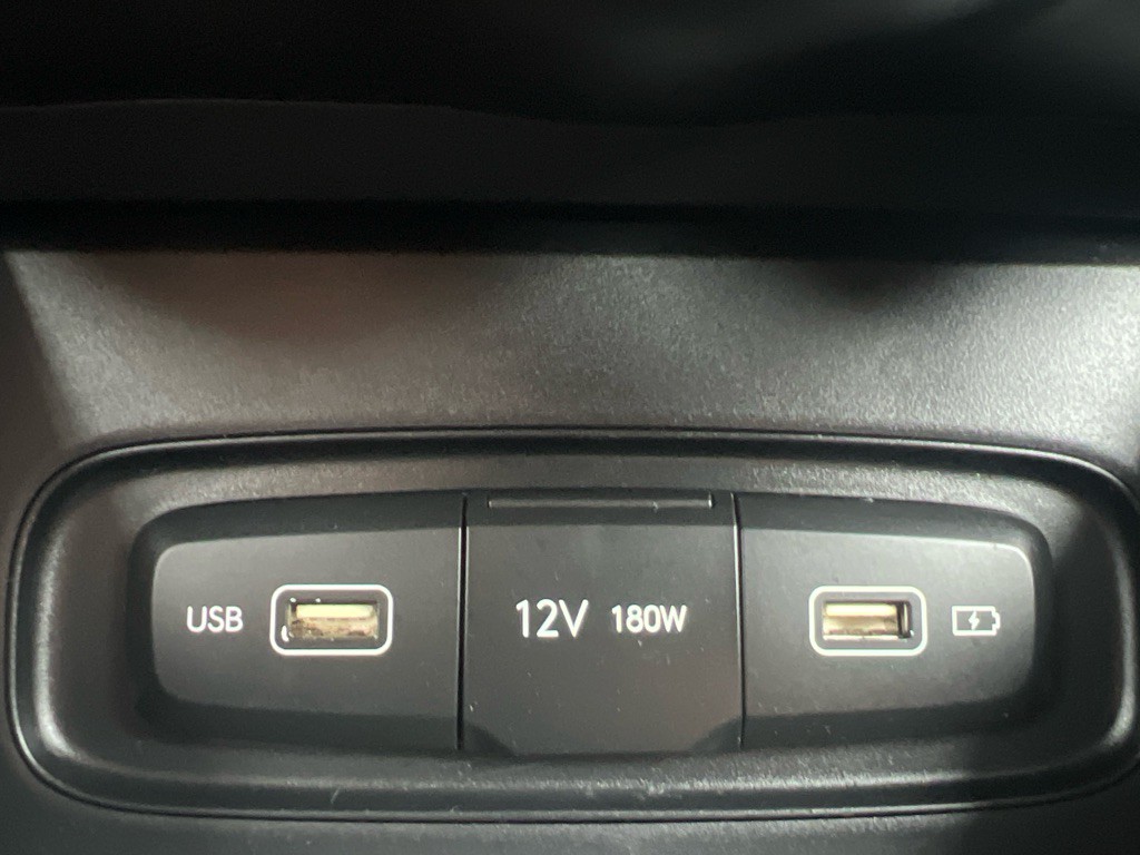 2022 Hyundai Venue Image 24