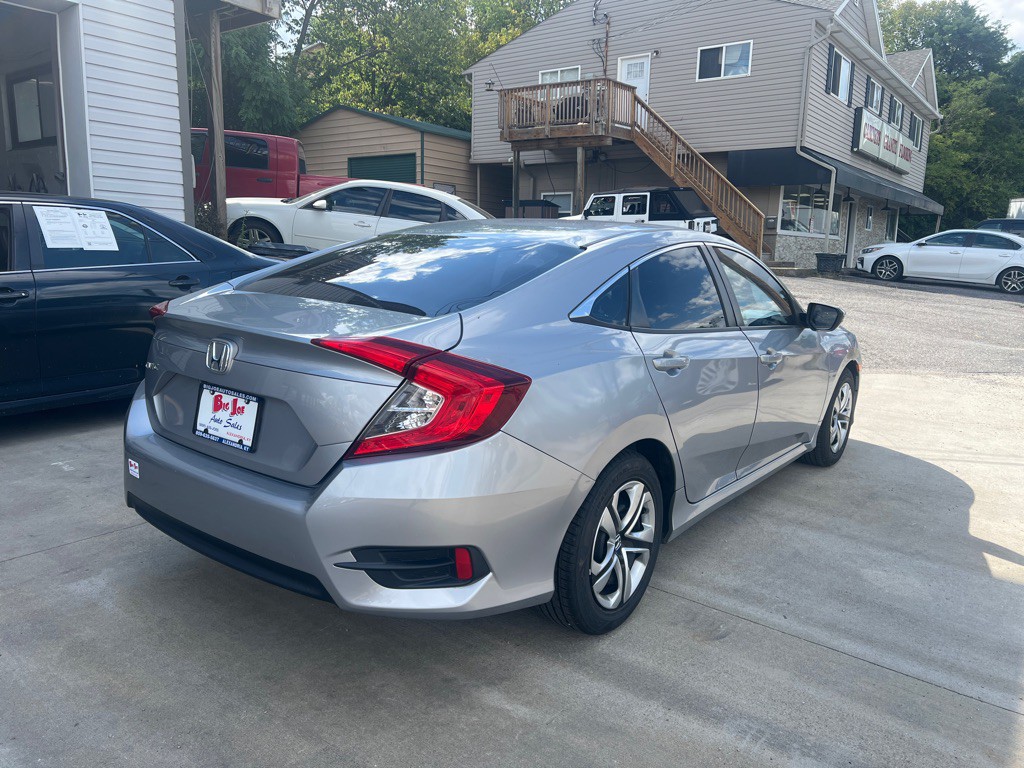 2018 Honda Civic Image 5