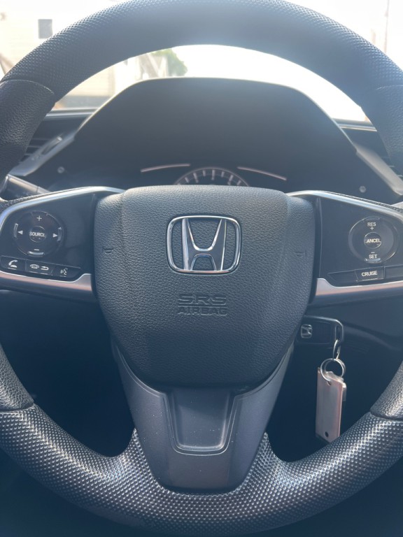 2018 Honda Civic Image 11
