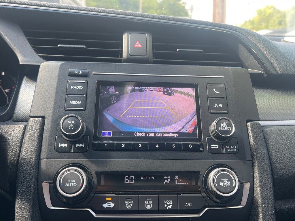 2018 Honda Civic Image 14