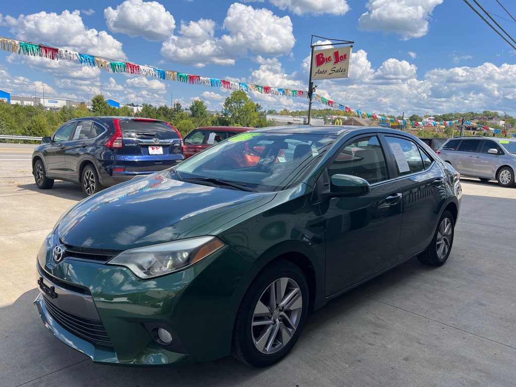 2015 Toyota Corolla Image 1