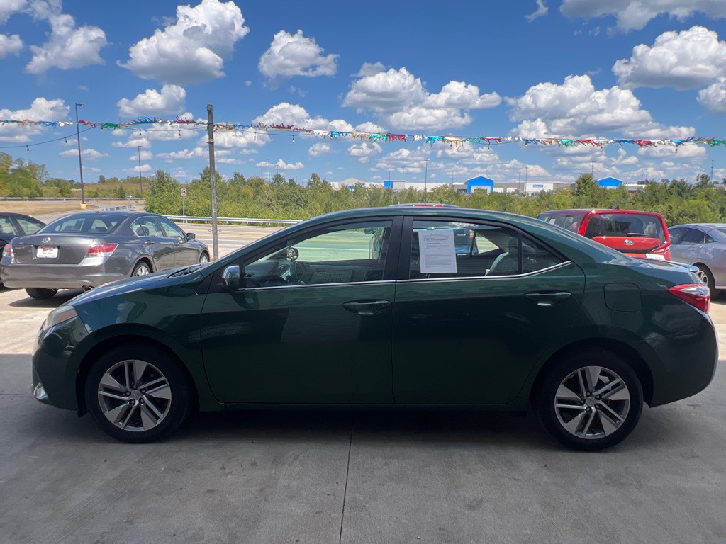 2015 Toyota Corolla Image 8